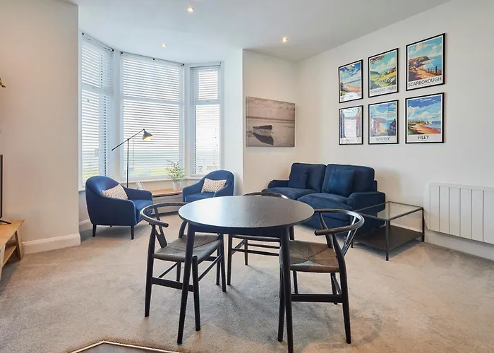 Host & Stay - Seaview Retreat